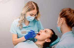 Dia do dentista: veja novas oportunidades para profissionais da área
